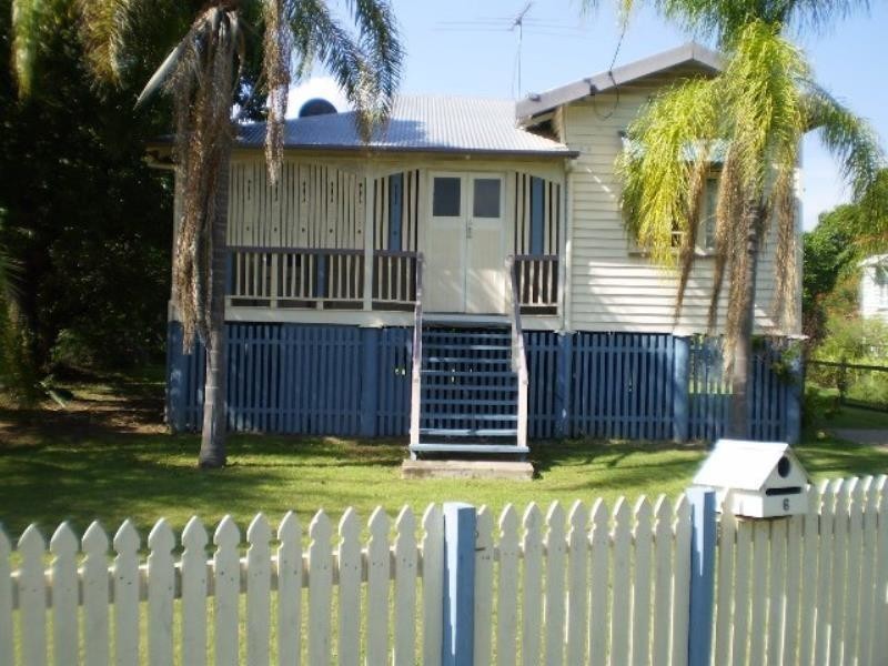 6 Brae Street, The Range QLD 4700